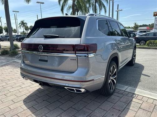 2025 Volkswagen Atlas 2.0T SEL Premium R-Line