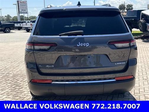 2022 Jeep Grand Cherokee L Laredo