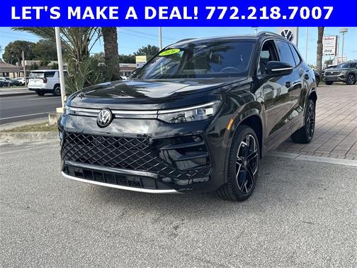 2026 Volkswagen Tiguan 2.0T SEL R-Line