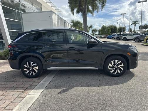 2025 Volkswagen Tiguan 2.0T S