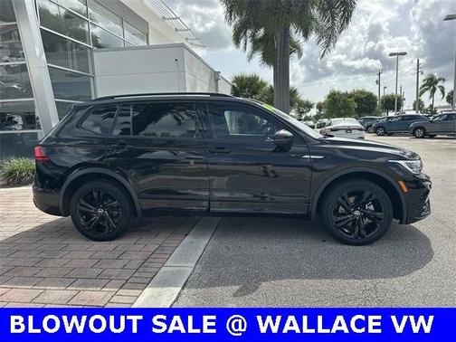 2023 Volkswagen Tiguan 2.0T SE R-Line Black