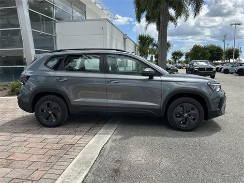 2025 Volkswagen Taos 1.5T S