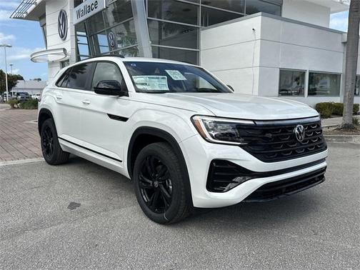 2025 Volkswagen Atlas Cross Sport 2.0T SEL R-Line Black