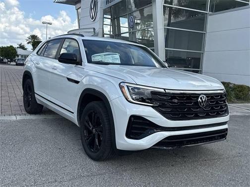 2025 Volkswagen Atlas Cross Sport 2.0T SEL R-Line Black