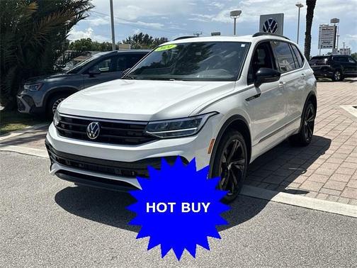 2024 Volkswagen Tiguan 2.0T SE R-Line Black