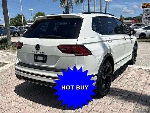 2024 Volkswagen Tiguan 2.0T SE R-Line Black