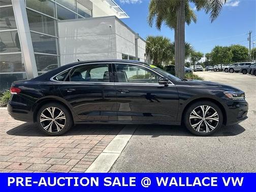 2022 Volkswagen Passat 2.0T SE