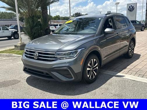 Platinum Gray Metallic 2023 Volkswagen Tiguan 2.0T S