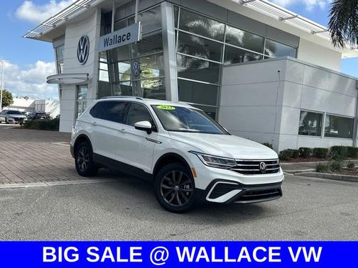 Opal White Pearl Effect 2023 Volkswagen Tiguan 2.0T SE