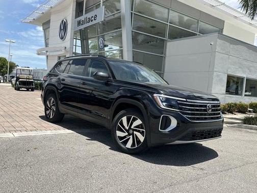 2025 Volkswagen Atlas 2.0T SE w/Technology