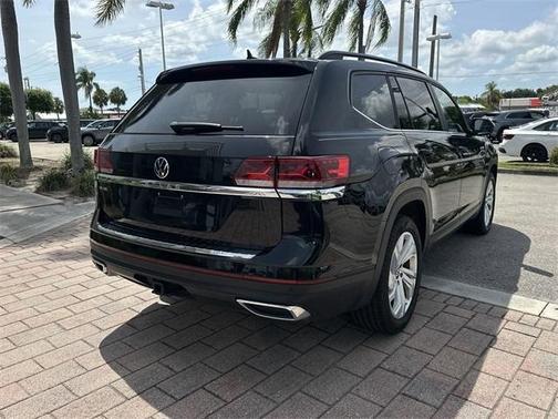 2023 Volkswagen Atlas 3.6L SE w/Technology
