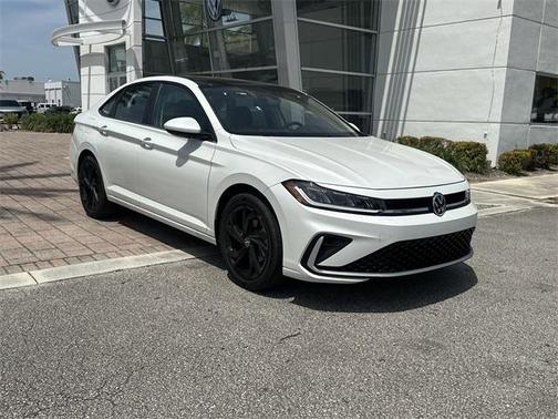 2025 Volkswagen Jetta 1.5T SE