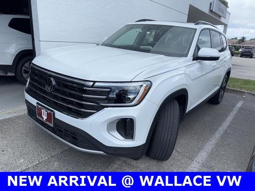 2024 Volkswagen Atlas 2.0T SE w/ Technology