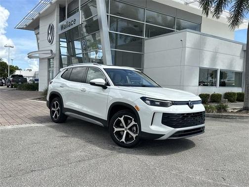 2025 Volkswagen Tiguan 2.0T SE