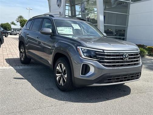 2025 Volkswagen Atlas 2.0T SE