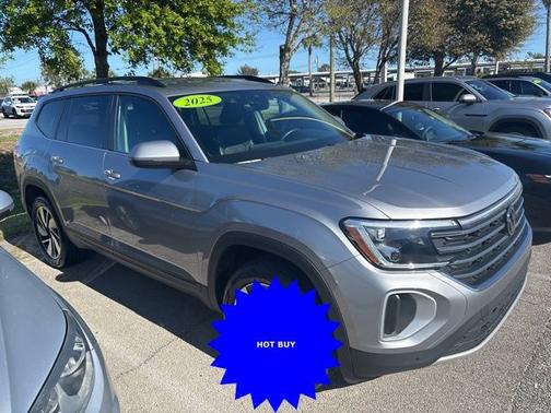 2025 Volkswagen Atlas 2.0T SE w/ Technology