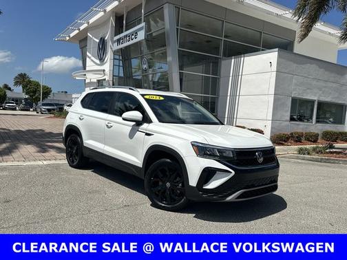 Pure White 2023 Volkswagen Taos 1.5T S