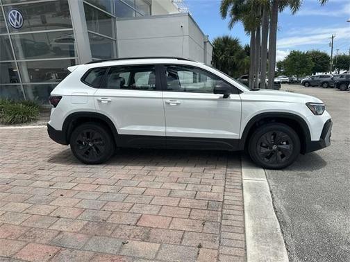 2025 Volkswagen Taos 1.5T S