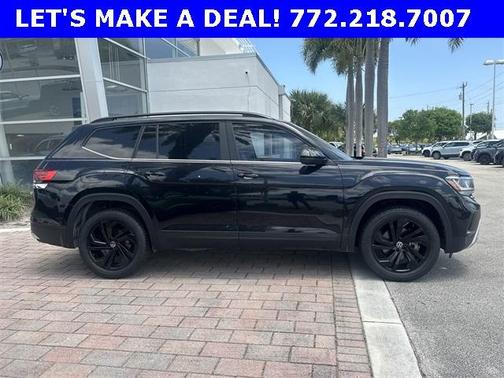 2022 Volkswagen Atlas 2.0T SE w/Technology
