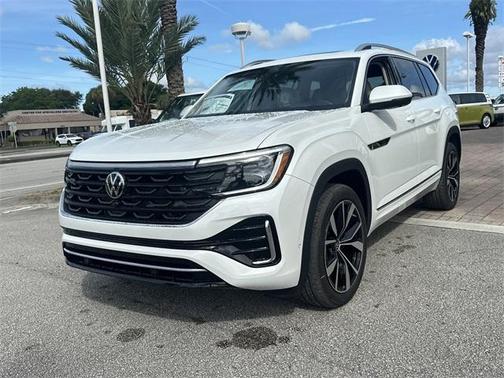 2026 Volkswagen Atlas 2.0T SEL Premium R-Line