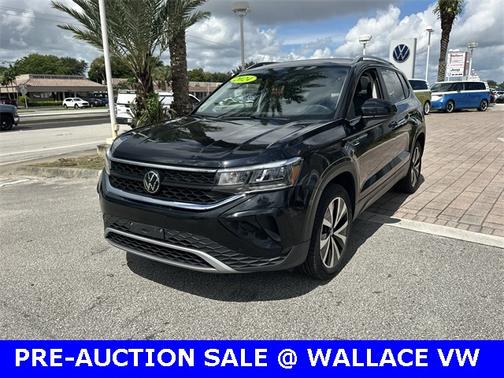 2024 Volkswagen Taos 1.5T SE