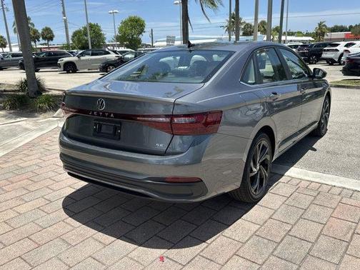 2025 Volkswagen Jetta 1.5T SE