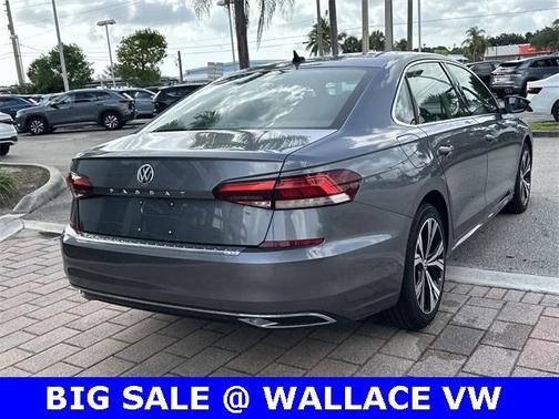 2021 Volkswagen Passat 2.0T SE