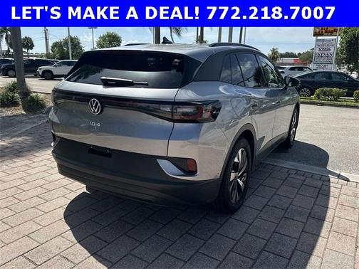 2023 Volkswagen ID.4 Pro