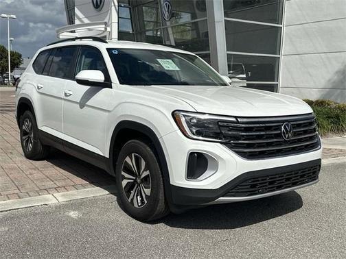 2025 Volkswagen Atlas 2.0T SE w/Technology