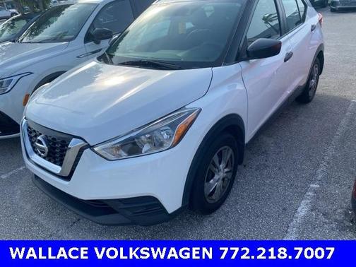 2019 Nissan Kicks S