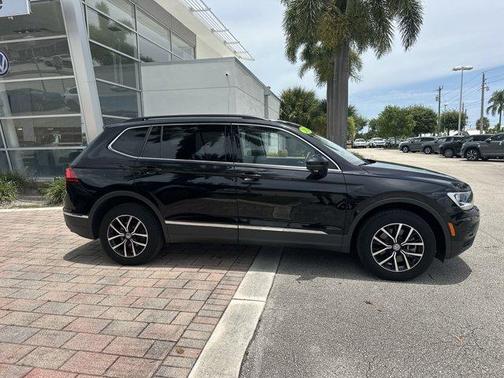 2021 Volkswagen Tiguan 2.0T SE
