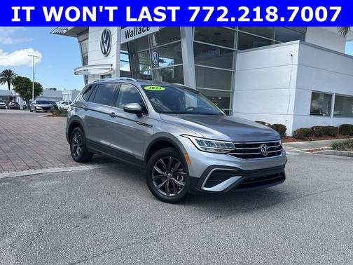Pyrite Silver Metallic 2023 Volkswagen Tiguan 2.0T SE