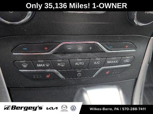 Magnetic 2017 Ford Edge SEL