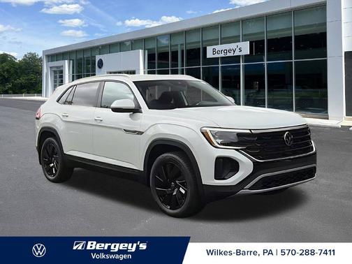Opal White Pearl 2026 Volkswagen Atlas Cross Sport 2.0T SE w/Technology 4MOTION