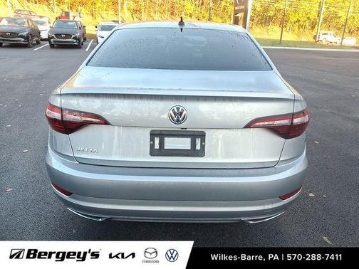 2020 Volkswagen Jetta 1.4T R-Line
