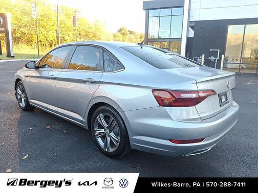 2020 Volkswagen Jetta 1.4T R-Line