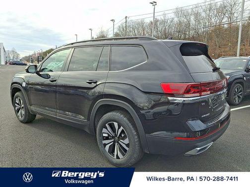 2026 Volkswagen Atlas 2.0T SE