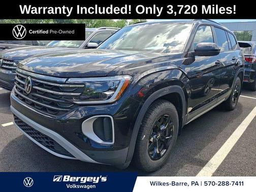 Deep Black Pearl 2025 Volkswagen Atlas 2.0T Peak Edition