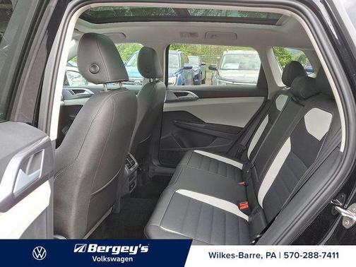 2025 Volkswagen Taos 1.5T SEL