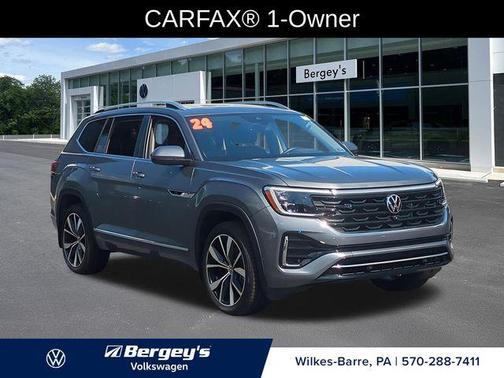 Platinum Gray Metallic 2024 Volkswagen Atlas 2.0T SEL Premium R-Line 4MOTION