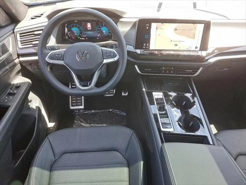 2025 Volkswagen Atlas Cross Sport 2.0T SEL
