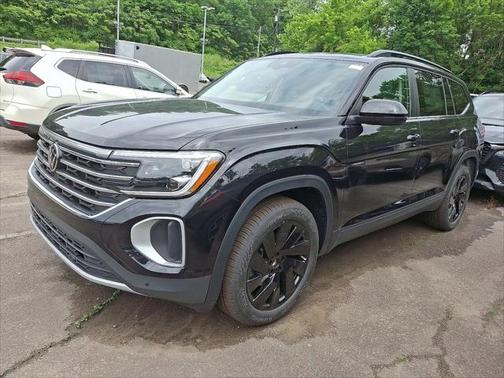 2025 Volkswagen Atlas 2.0T SE w/Technology 4MOTION