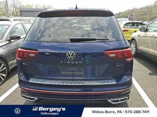 Atlantic Blue Metallic 2022 Volkswagen Tiguan 2.0T SEL R-Line 4MOTION