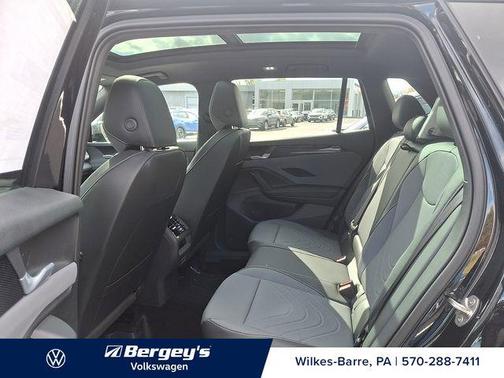 2025 Volkswagen Tiguan 2.0T SE R-Line Black 4MOTION