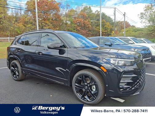 2025 Volkswagen Tiguan 2.0T SE R-Line Black 4MOTION