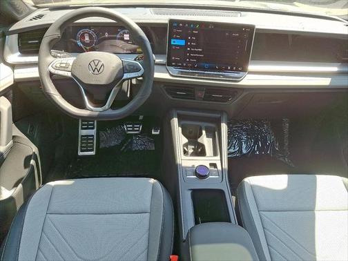 2025 Volkswagen Tiguan 2.0T SE R-Line Black 4MOTION