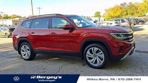 2022 Volkswagen Atlas 3.6L SE w/Technology