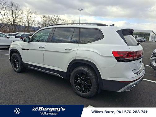 2026 Volkswagen Atlas 2.0T Peak Edition