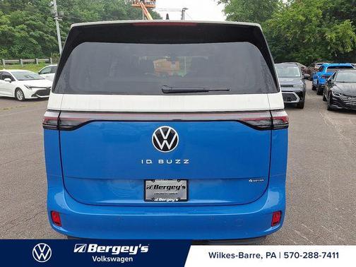 2025 Volkswagen ID. Buzz Pro S Plus with 4MOTION