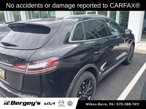 Infinite Black Metallic Clearcoat 2023 Lincoln Nautilus Reserve